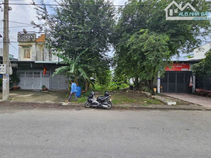Đất mặt tiền kinh doanh KDC Tứ Hải, phường Tân Đông Hiệp Tp Dĩ An