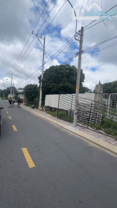 HIẾM ĐẤT FULL THỔ CƯ 1.000M² – 2SHR– MT NHỰA THÔNG TÂN HIỆP HÓC MÔN