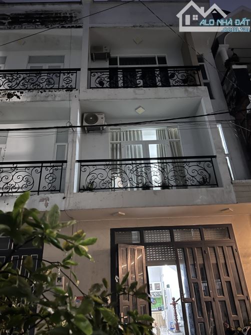 BÁN NHÀ 3 TẦNG ĐÚC THẠNH LỘC 47 QUẬN 12 GIÁ RẺ 4.85 TỶ