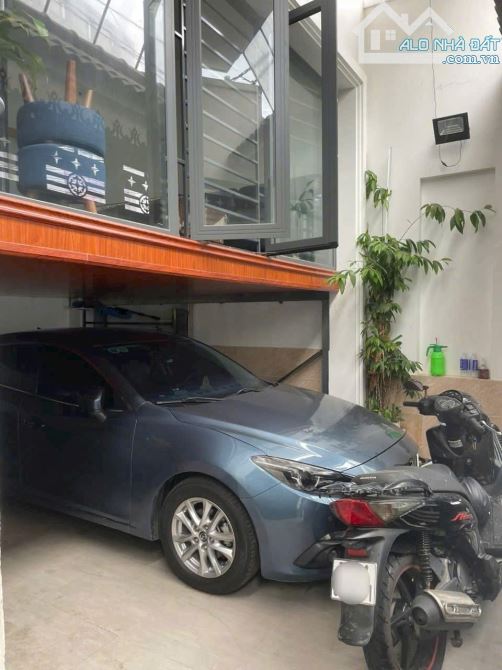 Bán nhà hẻm ô tô đường Nguyễn An Ninh P Vũng Tàu. Hẻm 2 ô tô tránh nhau
