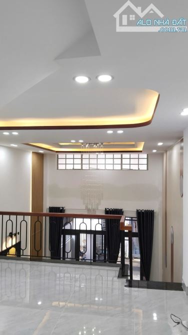 Kiệt ô tô Trường Chinh rẻ Nguyên Phuóc Nguyên Thanh Khê