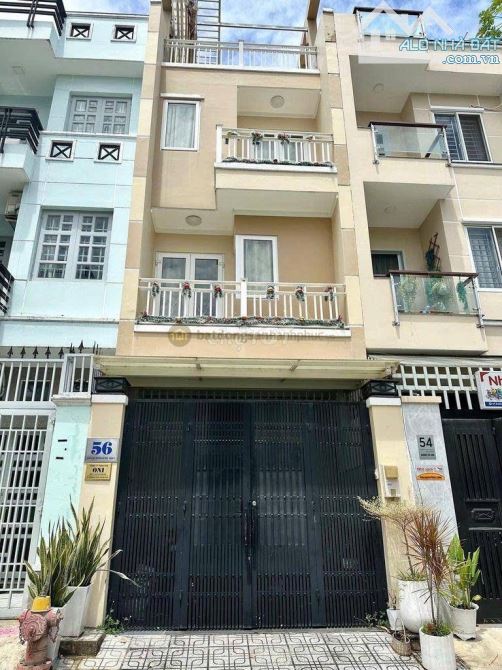17,5 tỷ, Nhà 4 Tầng ngay Công viên Cao Đức Lân 4PN, full nội thất dt 4x20 CN 80m2