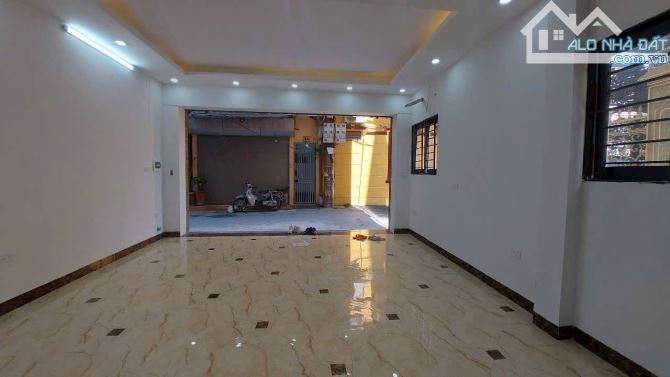 bán nhà An Dương Vương 30m x 5 Tầng - MT 4m - Giá 7.25 tỷ .