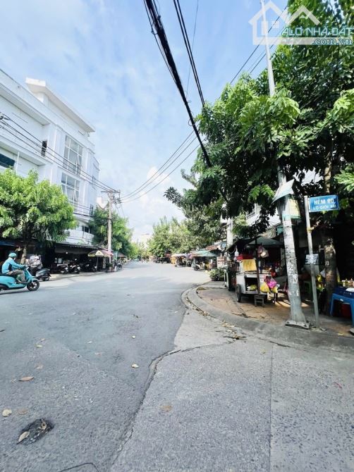 NHÀ 4 TẦNG NGANG 8,2M DÀI 25M - 206M2 - ĐƯỜNG NGUYỄN PHÚC CHU - TÂN BÌNH - GIÁ 18.9 TỶ