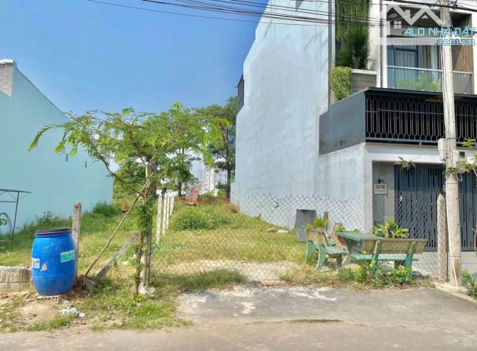 Kẹt tiền bán lô đất thổ cư Dt 5x36m, MẶT TIỀN ĐƯỜNG Ba Sa cách QL22 500m, GÍA 450 triệu