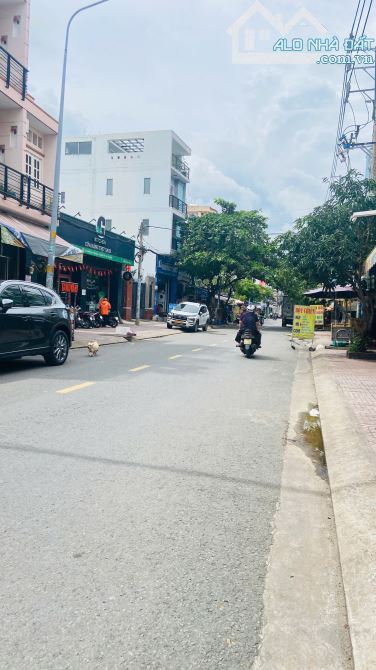 Bán gấp mặt tiền kinh doanh đường Bông Sao, phường 5, 40m2, đang cho thuê 14 triệu
