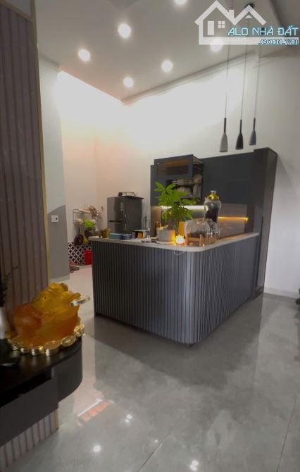 🆘🆘BÁN ĐẤT TẶNG NHÀ HẺM 78 Moanl ( có 2 lô liền kề ) có bán lẻ.