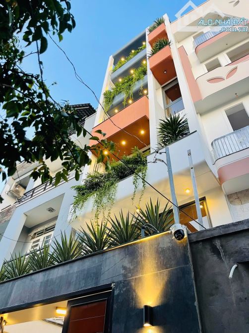 Chị Hoài chuyển chỗ ở cần bán nhà Trần Phú, Q5 - Giá 7,18tỷ/48m2. Nhà mới xây dọn vào ngay