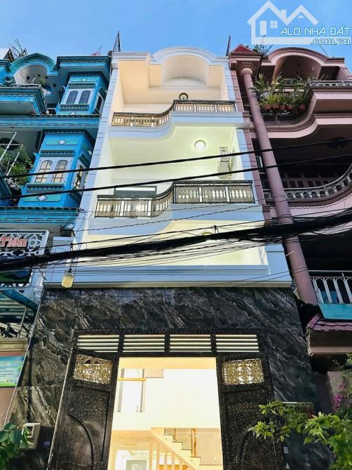 NHÀ ĐẸP GIÁ NGỘP TRÊN ĐƯỜNG HOÀ HƯNG, QUẬN 10 - GIÁ: 5,56TỶ/ 5,6M X DÀI 13M. SỔ SẴN HOÀN C