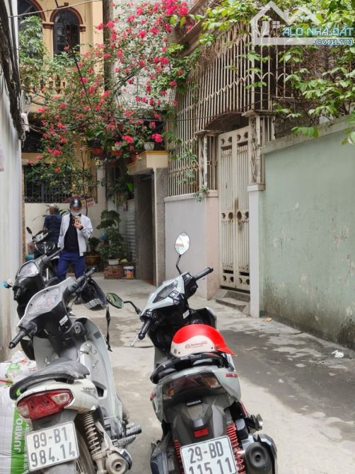 Hào Nam giảm chào  kịch sàn, không gian sống đẳng cấp