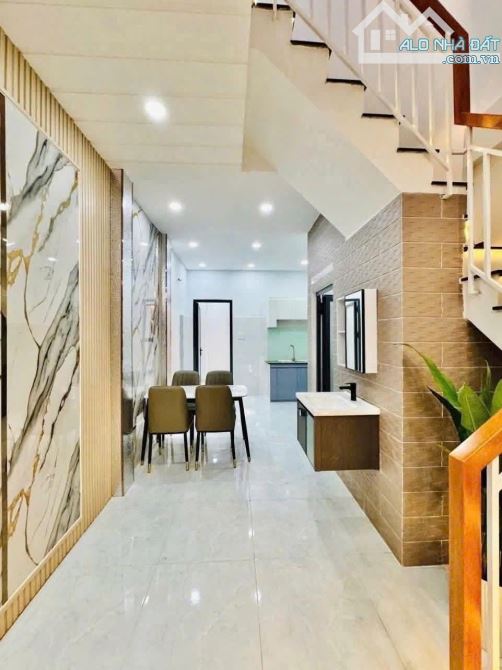 Siêu phẩm nhà Lê Hoàng Phái, Gò Vấp / 50m2 / 2 tỷ 750 triệu / sổ hồng chính chủ