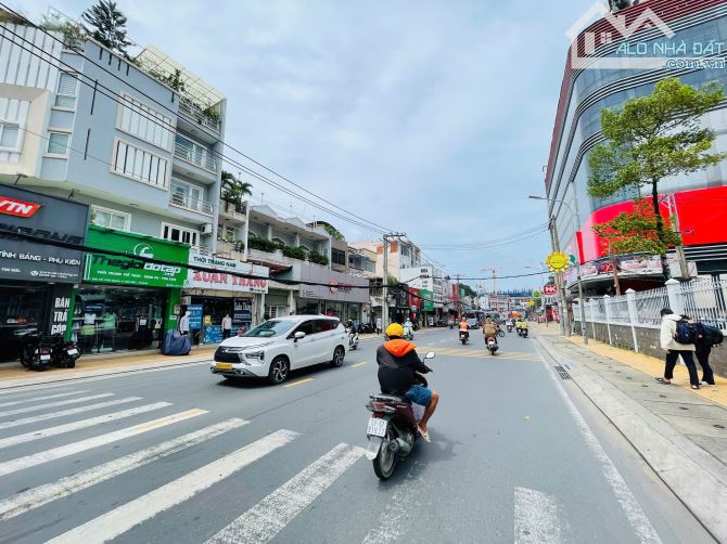 Hiếm- Nhà C4 hẻm 6m ngay Võ Văn Ngân-Metro Thủ Đức khu dân trí 156m2 ngang 6m full XPXD 4T