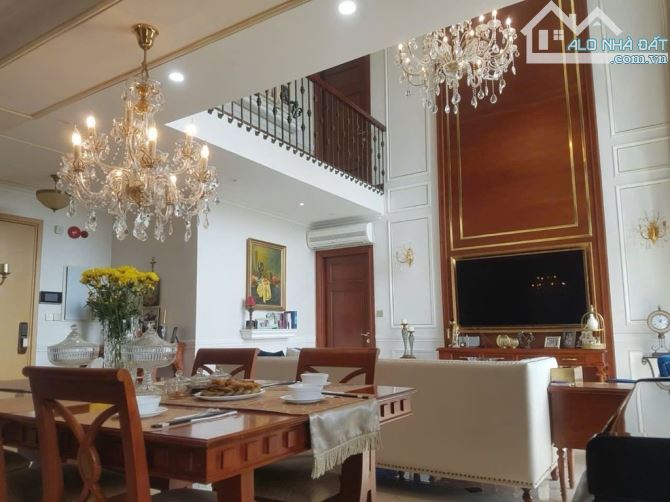 19.5 tỷ. Căn Duplex 220m2 Vista Veder, số 2 Phan Văn Đáng, Tp Thủ Đức.