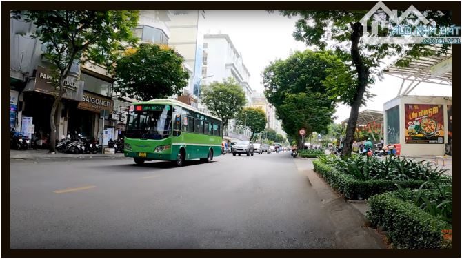 Top nhà vị trí đẹp 1 trệt 4 lầu Phạm Ngũ Lão Q1 TP.HCM