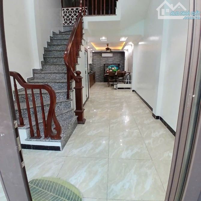 CẦU GIẤY - CHUNG CƯ MINI 2 NGỦ PHÂN KHÚC NHIỀU KHÁCH SĂN TÌM