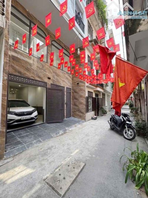 Bán nhà đẹp Đội Cấn, Ba Đình, thang máy, kinh doanh, 59mx6t, 14.1 tỷ