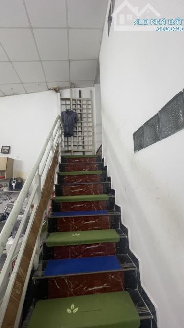 Cần bán gấp nhà gần mặt tiền Dương Bá Trạc (P1, Q8) gần 100m2 [3.8m x 25m] chỉ 6 tỷ 8 (TL)