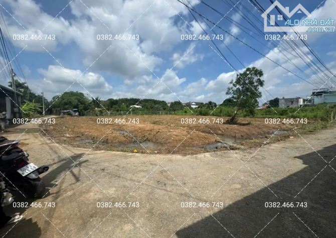 LÔ ĐẤT ĐẸP SÁT KDL BỬU LONG, NGAY NGÃ 3 BẾN CÁ