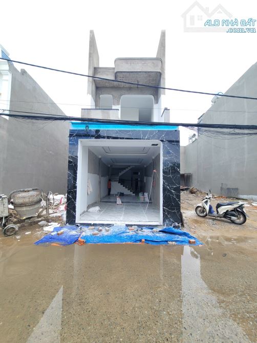 nhà 1 trệt 1 lầu 81,5m2 3ty8 TL cách đường Bùi Hữu Nghĩa 100m p.Bửu Hòa