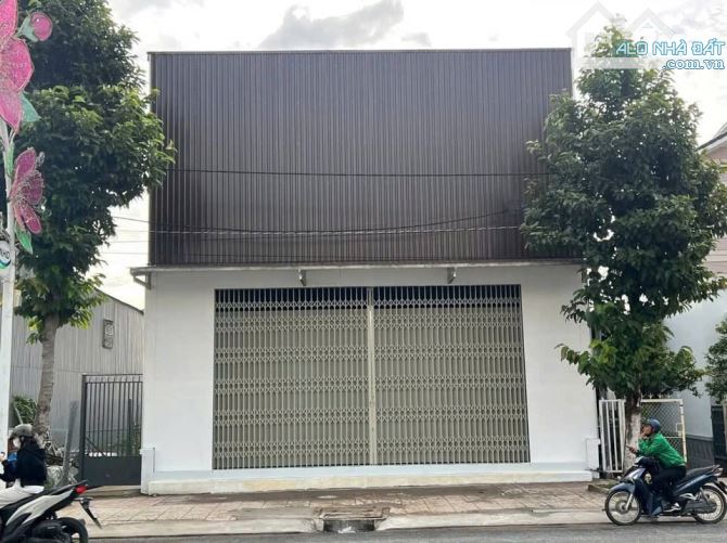 Kinh doanh thất bại bán gấp căn xưởng nằm ngay Tx Trảng Bàng - đang cho thuê - sổ riêng