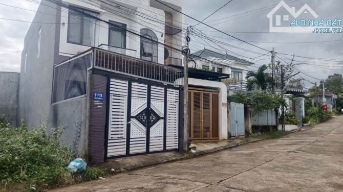 Chủ gởi bán nhà mê ở hẻm 61 Nguyễn Trường Tộ, P. Eakao, Đăk Lăk.
