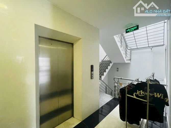Bán nhanh CHDV siêu dòng tiền MT Nguyễn Trung Trực Dt 6x25 Full 6L giá có 29,5 tỷ
