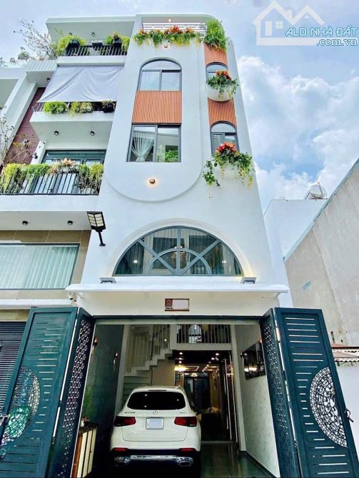 VỀ QUÊ BÁN LẠI CĂN NHÀ ĐƯỜNG HOA LAN,P7,PHÚ NHUẬN-GIÁ:4TỶ800/55,9M2(4,3X13)-SỔ HỒNG RIÊNG