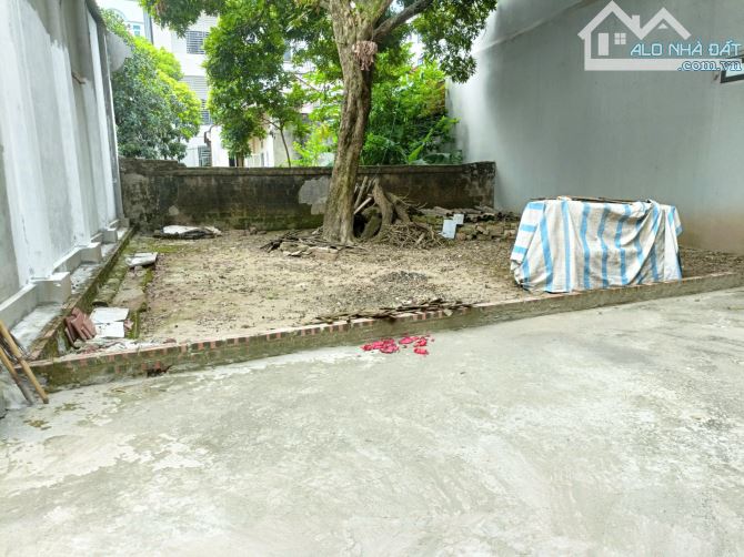 chính chủ vỡ nợ bán gấp 80m võng ngoại - gần hồ điều hòa giá chỉ 29 triệu/m