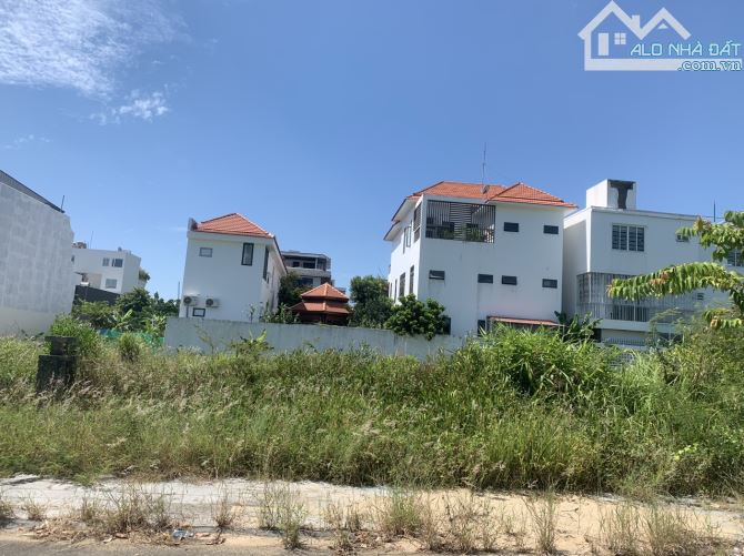 Bán đất mt đường 7m5 Phú Xuân 9, Hòa Minh, Liên Chiểu, Dt 82.2m2, giá 5 tỷ 5
