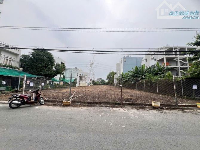 CỰC CỰC RẺ - ĐẤT LỚN, THỔ CƯ - GẦN 2300M2, NGANG 21M - MT ĐƯỜNG KHU DCPL SÁT VÕ VĂN KIỆT