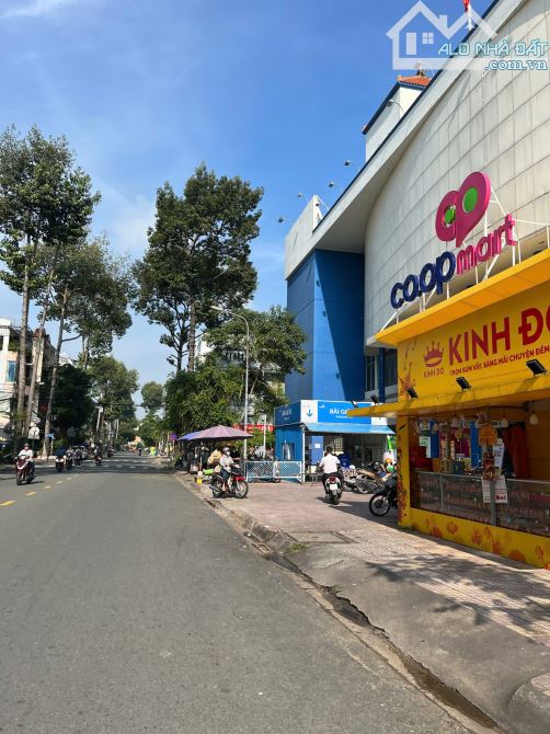 Nhà mặt tiền khu Tên Lửa, Coopmark Bình tân, 4.5 x20m, 4 tầng mới tinh chỉ hơn 12 tỷ