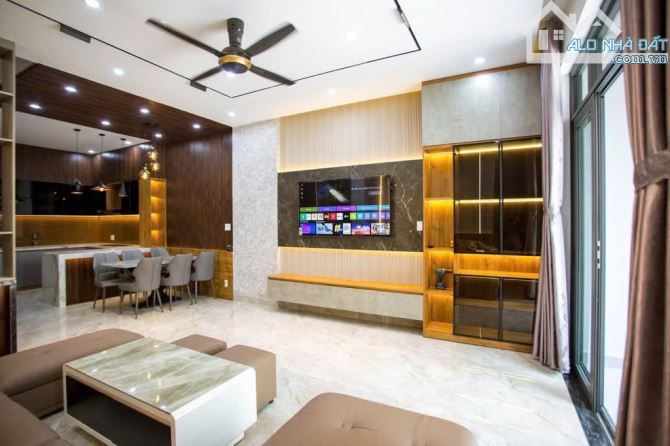 ✨ Siêu Phẩm Hoà Xuân – Nhà 3 Tầng – 5x20m – Full Nội Thất Cao Cấp