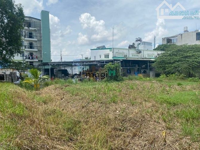 Đất bán Khu Bên Sông Sài Gòn Đường 36 Linh Đông Thủ Đức DT: 4000m2. Giáp Phạm Văn Đồng