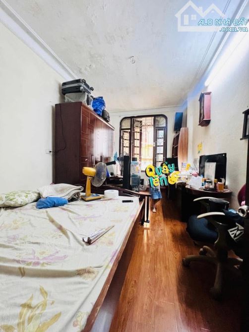 Bán nhà Núi Trúc DT 51m2 x 4 tầng, mt 3.2m. Giá 16.3 tỷ Ba Đình