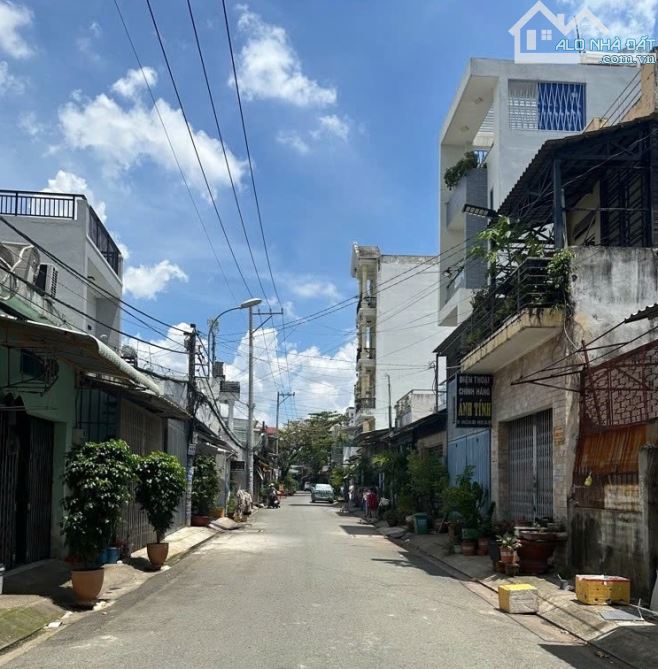 NHÀ DIỆN TÍCH TO GIÁ RẺ – HXH NGUYỄN ẢNH THỦ, Q.12 - DT 70m2 - CHỈ 4.7 TỶ