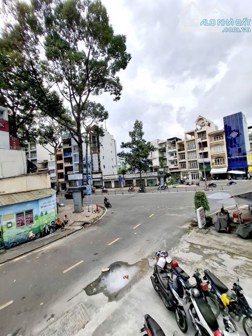🏙️ Mặt tiền kinh doanh – 82m² ngay Phan Xích Long, Q.11 giá chỉ 1️⃣3️⃣.5️⃣tỷ còn TL!