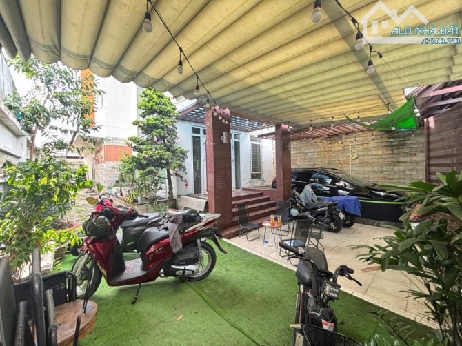 Mặt Tiền Kinh Doanh  Hiệp Phú - 235M2- Ngộp bank 9ty- Gần Lê Văn Việt- Thủ Đức