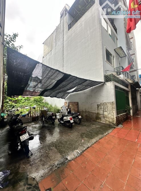 BÁN ĐẤT NGỌC THỤY (LONG BIÊN) - DT 66.6m - SĐCC