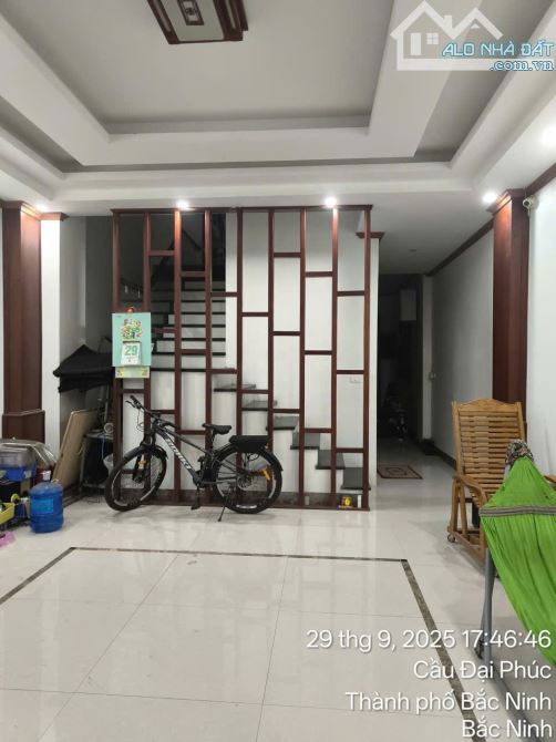 Bán nhà 4 tầng HimLam Đại Phúc dt-75m. mt-5m. hướng ĐN giá:9,5 tỷ