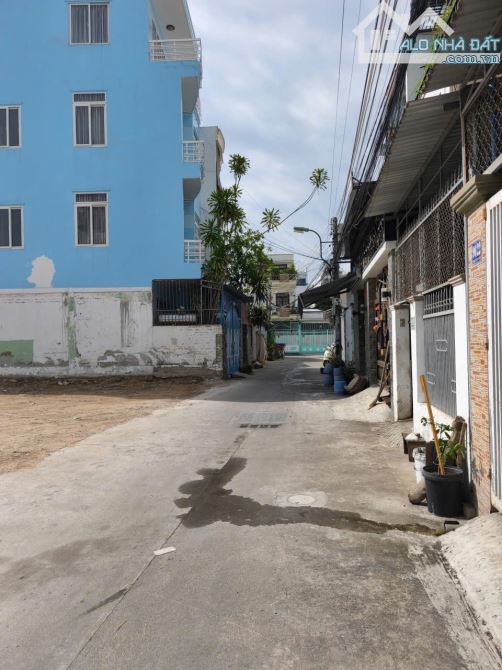 BÁN LÔ ĐẤT  HẺM ĐƯỜNG NGUYỄN BIỂU GẦN BIỂN , P BẮC NHA TRANG GIÁ 6,150 TỶ