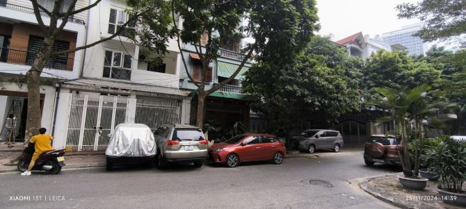 Bán gấp nhà Phân lô Trần Bình Cầu Giấy,ô tô, kinh doanh,ngõ thông,75m,4T, MT5m,nhỉnh18 tỷ