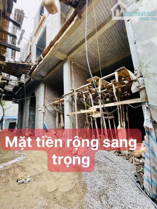 🎇 Mở bán từ Móng Siêu phẩm 5 tầng Thang máy tại mặt ngõ Hồ Sen 🚗 vào tận trong nhà  ✔️ D