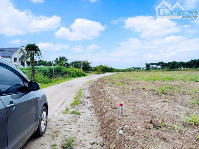 200m2 đất sẵn 50 ODT ngay sau TTHC Đồng Phú