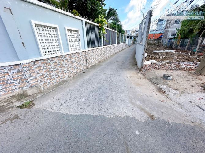 Bán gấp nhà cấp 4 ở Tân Xuân Hóc Môn 124m2 chỉ 1TY030 sổ hồng riêng