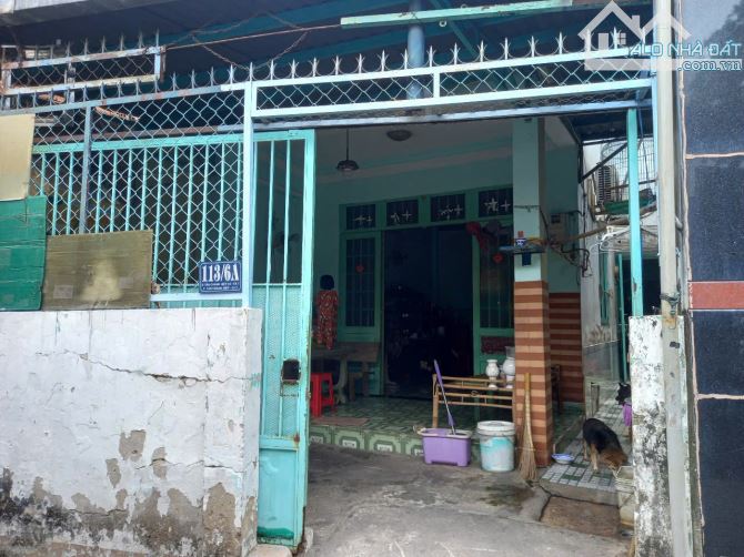Cấp 4 đúc lửng gần công viên phần mềm Quang Trung, DT 5x18m giá 5 tỷ 350tr TL
