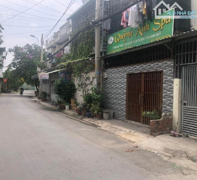 CẦN BÁN GẤP ĐẤT ĐẸP VUÔNG VỨC – 220M² – HẺM XE TẢI THÔNG – ĐƯỜNG ĐẶNG THÚC VỊNH, HÓC MÔN