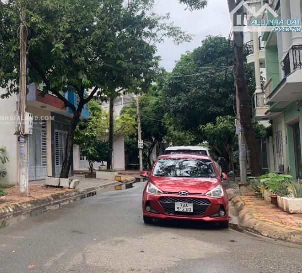 BÁN LÔ ĐẤT ĐẸP ĐN MÁT MẺ KHU ĐÔ THỊ CHÍ LINH DT 72M2 NGANG 4.5M GIÁ CHỈ 7TY