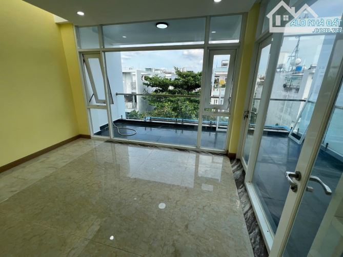 Nhà 3 tầng KDC Trí Kiệt, PL.B DT: 7x16m Giá: 14,9 tỷ ( thương lượng )