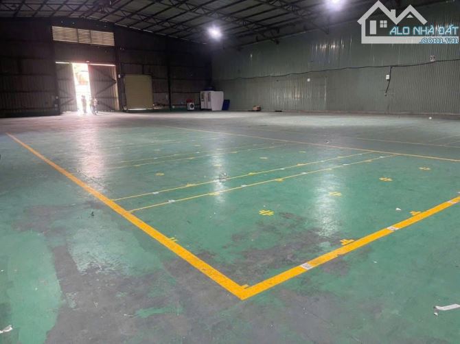*Cho thuê kho xưởng*1800m2 gần Phạm Văn Đồng, Linh Trung, Quận Thủ Đức