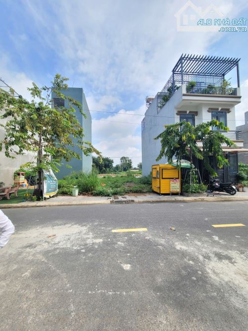 4Tỷ450 🔥👉 Đất Xây Tự Do, ngay Cụm Trường Các Cấp__đi BigC Go và Làng Đại học chỉ 1Km